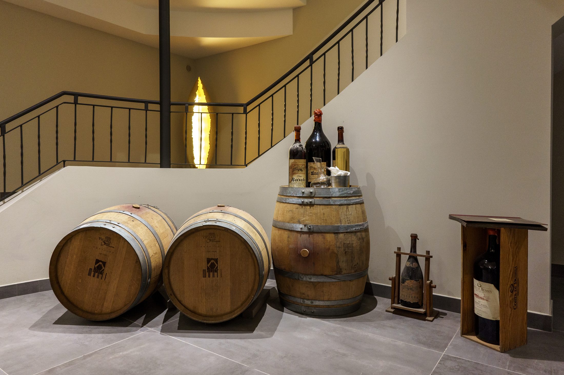 Tavola in cantina